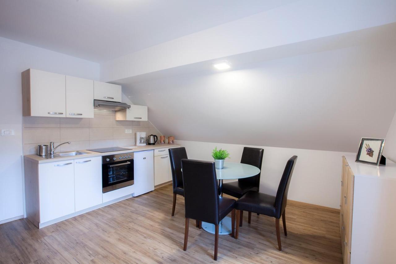 Apartments Razingar 9 Блед Экстерьер фото